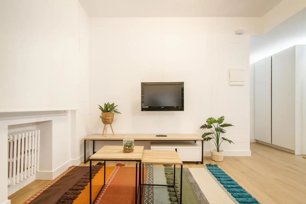 Apartamento Elegante y Recién Reformado en Abando Bilbao